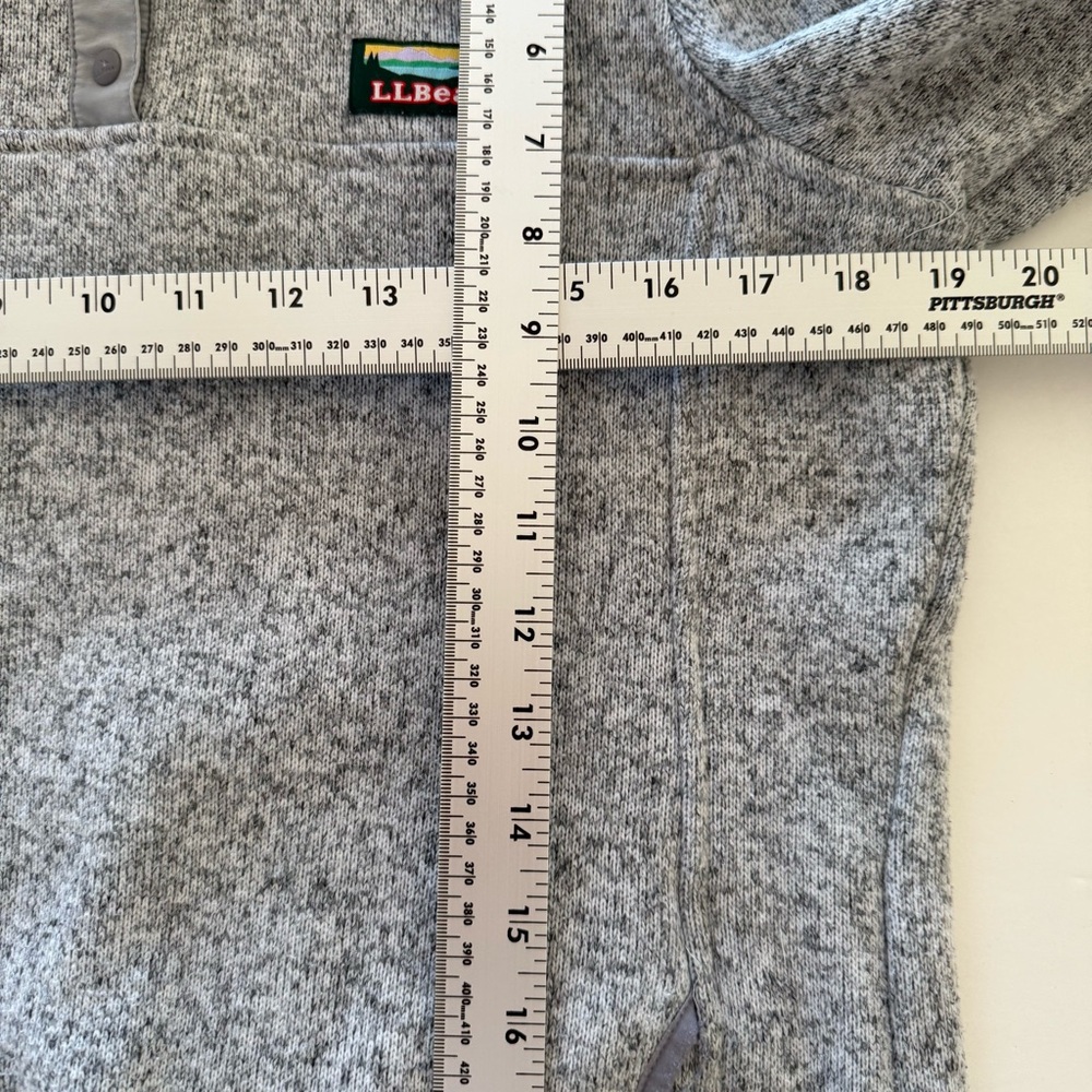 L.L. Bean Heathered Gray Quarter Snap Pullover Sweatshirt Medium Reg - Picture 7 of 12